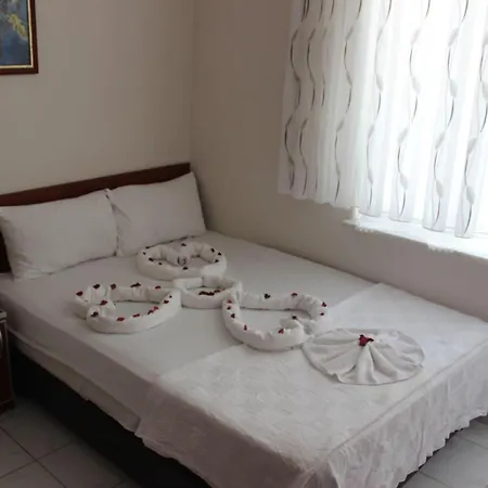 Avsa Marina Hotel *